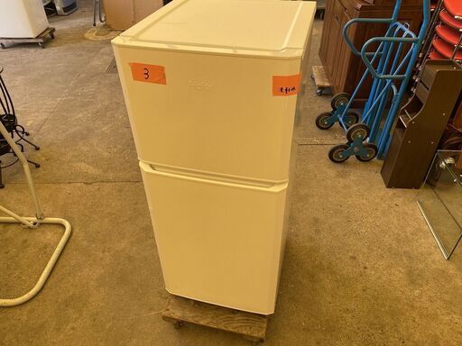 （3）2018年製　ハイアール　冷蔵庫　中古品　121L