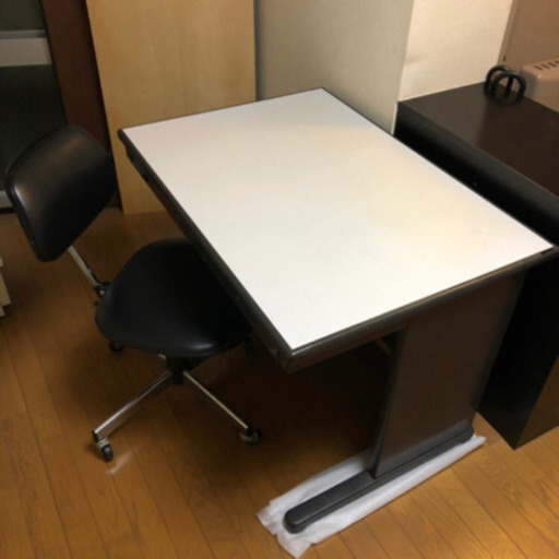 オフィスデスク イス付き オカムラ