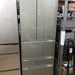 TOSHIBA 556L 6ドア冷蔵庫 中古