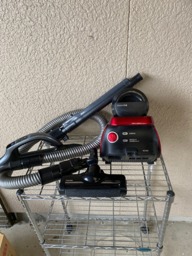 TOSHIBA サイクロン掃除機
