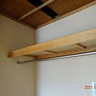 クローゼット 扉 棚 の画像