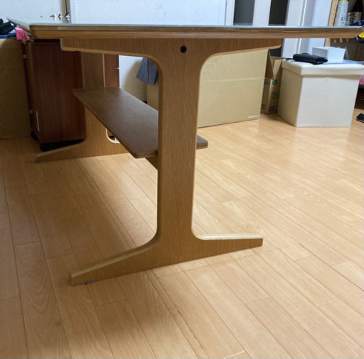無印良品　オーク材ダイニングテーブル（低め）