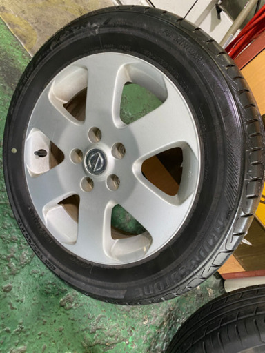 美品　セレナ　アルミ＆タイヤ