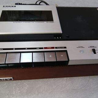 ソニー製カセットデッキ（ＴＣ－２１２０）第１号機種