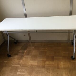 長机 折りたたみ スタッキングテーブル 幅140cm ホワイト/...