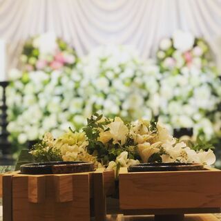 <心震える温かいお仕事です>葬儀司会 / MC（未経験の方はセレモニーアテンダントから始めていただきます）の画像