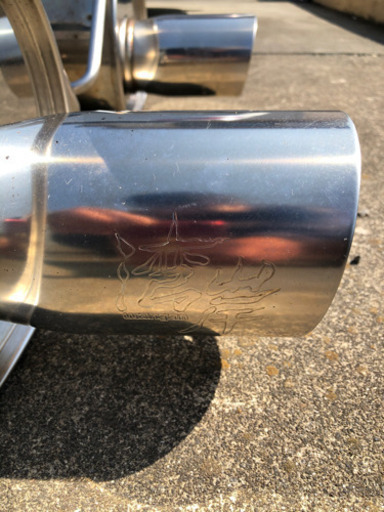 商談中レガシィBL湾岸マフラー