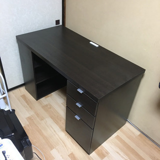 ニトリ デスク 茶