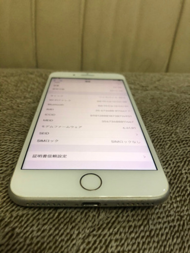 iPhone 8 plus 64GB SIMフリー