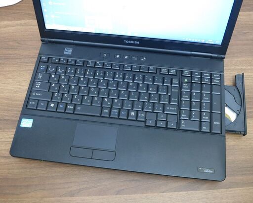 東芝 dynabook B552/G  Core i5/ 8GB/ 新品SSD256GB