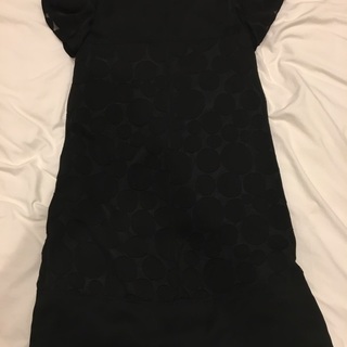 シンプルワンピースの画像