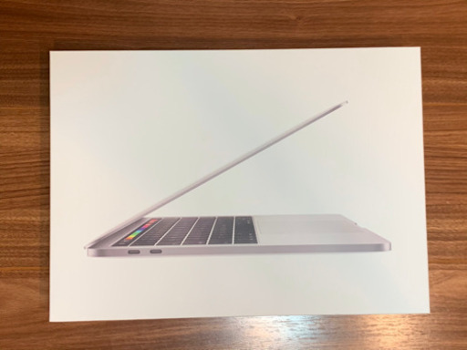 値下げ ほぼ新品　MacBook Pro シルバー 2019年 MUHR2J/A 256gb