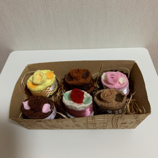 ハンドメイド品　フェルト製　ケーキセット　未使用の画像