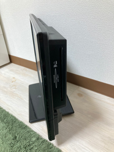19型 DVD内蔵テレビ ZM-19BI