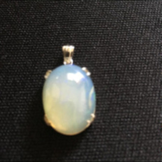 オパールヘッド