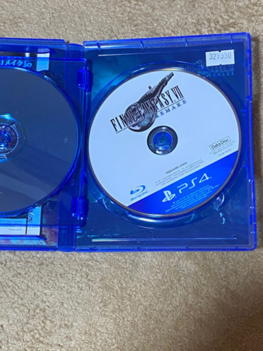 ps4本体　1TB FF7リメイク付き