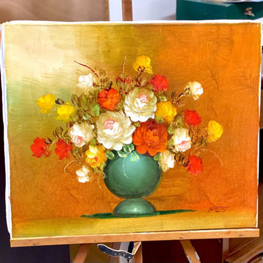 花瓶に活けられた花の絵