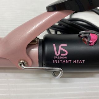 【動作確認okです⭐️難あり】コテ 有名ブランド VS の画像