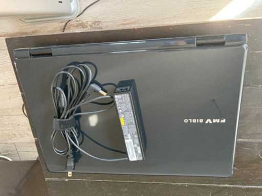 富士通　FMV-BIBLO NF/C50