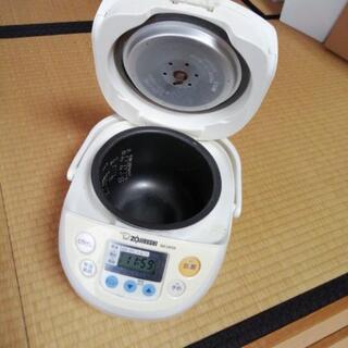 取りに来てくれる方に炊飯器お譲りしますの画像