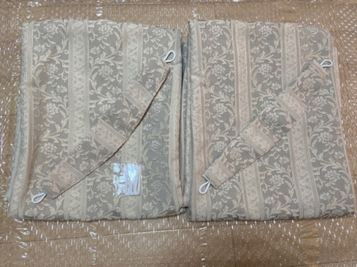 ①1級遮光 ドレープカーテン2枚