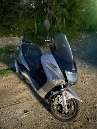 マジェスティ125 改造多数　美品　即乗　書類付　pcxマグザム