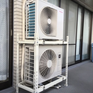 【個別1台で掲載変更しています！】変更TOSHIBA RAS-E225P(W) 2.2kw & SHARPプラズマクラスター AY-H22N-W2.2kw 2台セット＋室外機キャッチャーセット　2019年5月購入の画像