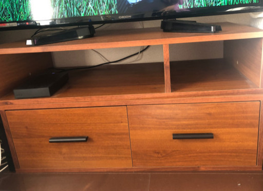 伸縮型テレビ台