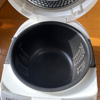 炊飯器の画像