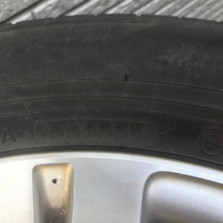 トヨタ　純正　アルミ付き4本セットの画像