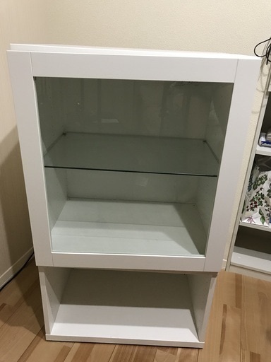 IKEA　キャビネット　食器棚　1000円