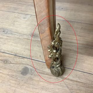 ヨーロピアンヴィンテージデザインのオシャレなライティングデスクのご