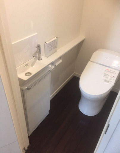 受付終了【未使用】TOTO ウォシュレット一体型便器〔前期モデル〕