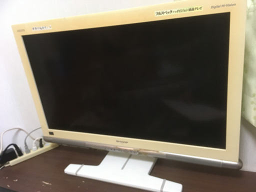 テレビ　シャープ　32インチ　棚付き