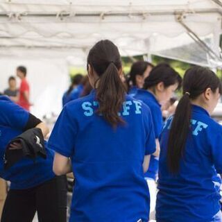 イベント会場の運営補助！短期スタッフ！給与4万