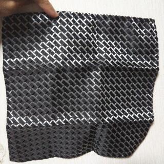 100%silk ネクタイハンカチチーフの画像