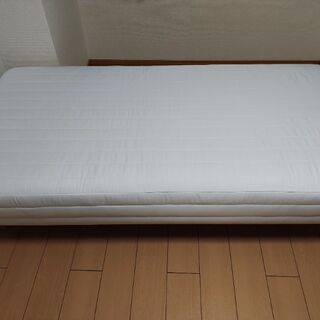 【ほぼ新品】シングルベッド