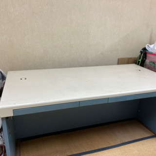 パソコン.作業机