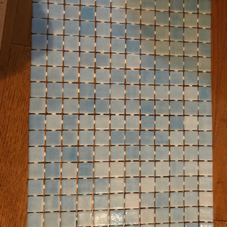 モザイクタイル　DIYにいかがでしょうか？　水色