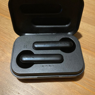 【値下げ】3coins ワイヤレスイヤホン　黒