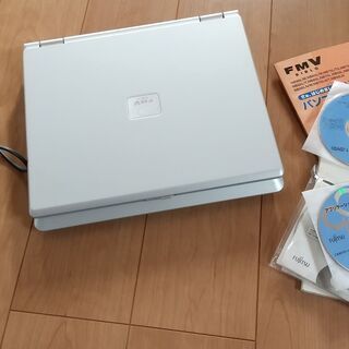 Windows XP FMVNB50L ノートパソコン