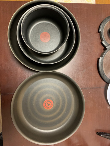 T-fal 鍋セットとキッチン用品