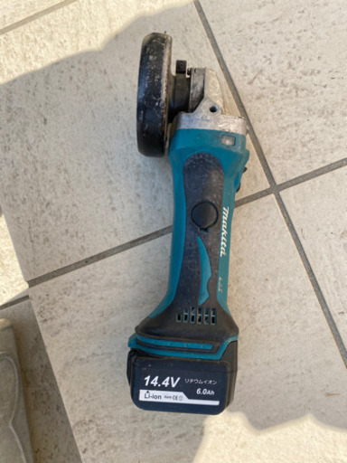 ●makita マキタ GA400D 充電式ディスクグラインダー●