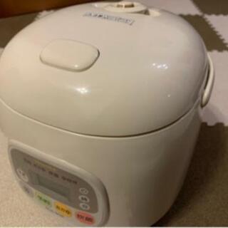 炊飯器　3合用