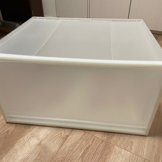 【収納ケースを2つを無償でお譲りします。】