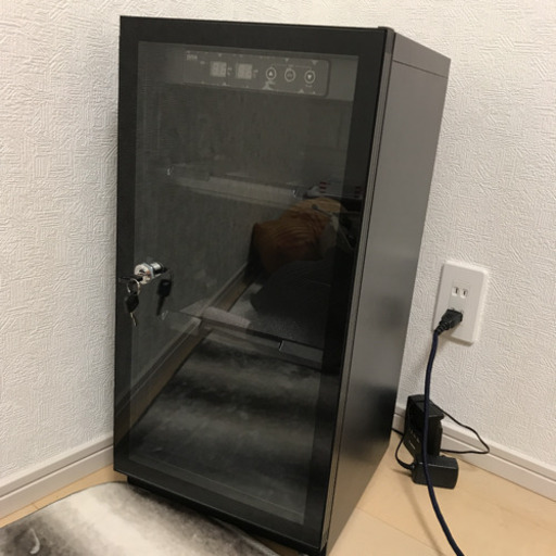 他のサイトで購入がありました。売り切れです。