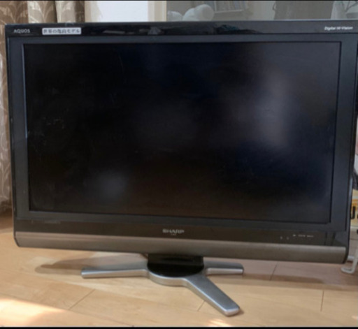 シャープAQUOS32型テレビ
