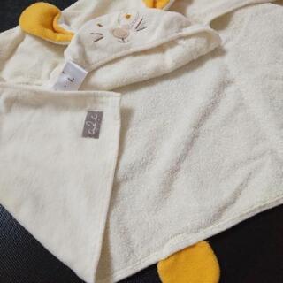 【決まりました】ベビー用品セット(授乳枕、哺乳瓶、玩具、おくるみ、おしゃぶり、母子手帳ケース等)の画像