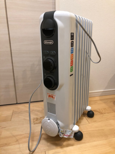 【箱付き】デロンギ オイルヒーター