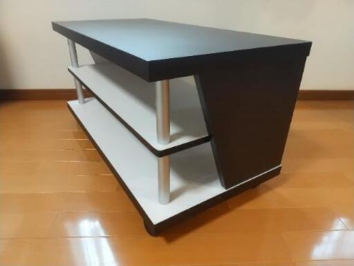 テレビ台　32型程度